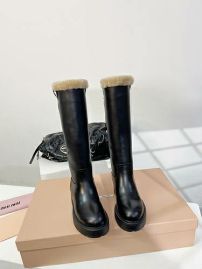 Picture of Miu Miu Shoes Women _SKUfw149322023fw